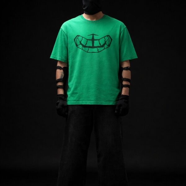 Green oversized t-shirt for men with turtle face inspired chest graphic – The Unobvious Winner by Toobvius (front view)